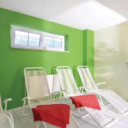 Apartment Neuschoenberg 2, Og
